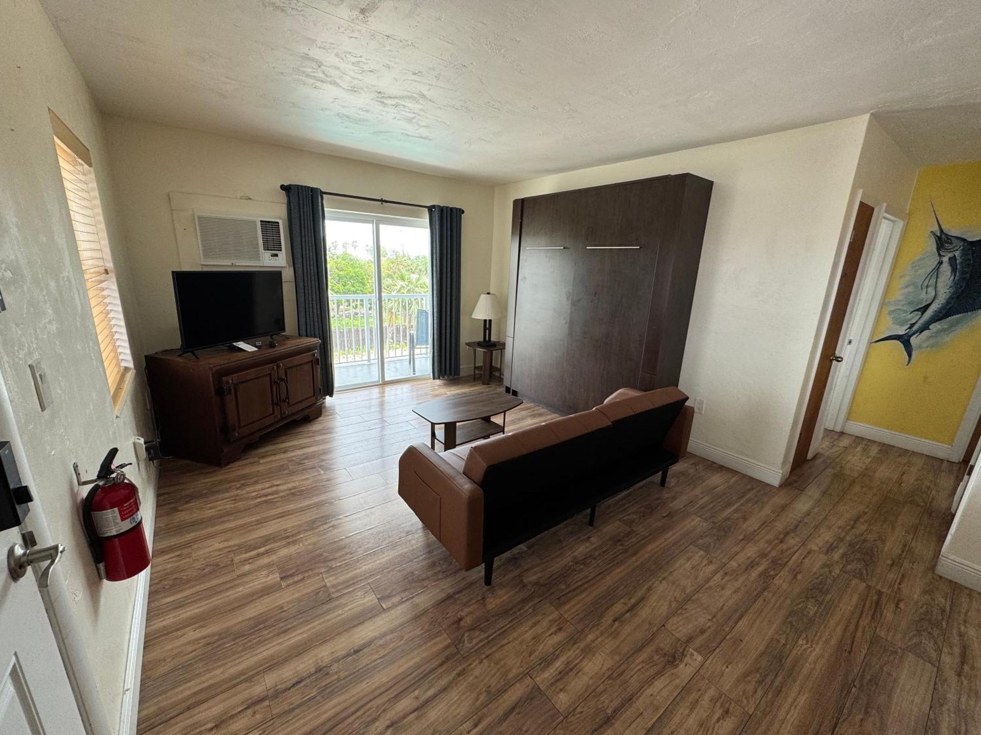 Knight'S Key Suites มาราธอน ภายนอก รูปภาพ